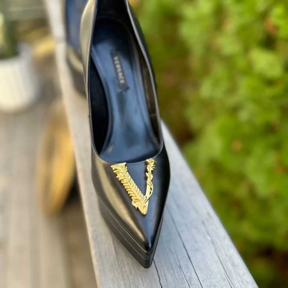 SOLD ON MERCARI ✅VERSACE VIRTUS Pumps - Picture 5 of 10